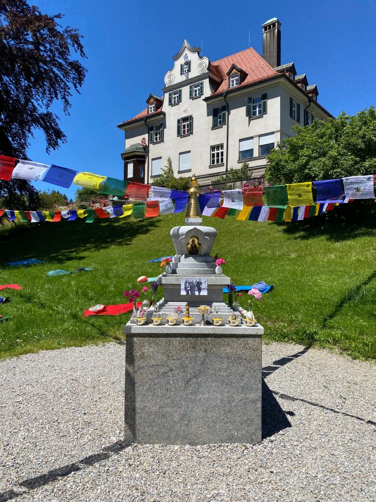 Stupa im buddhistischen Europazentrum
